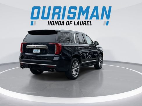 Used 2021 GMC Yukon Denali w/ Denali Premium Package image 8