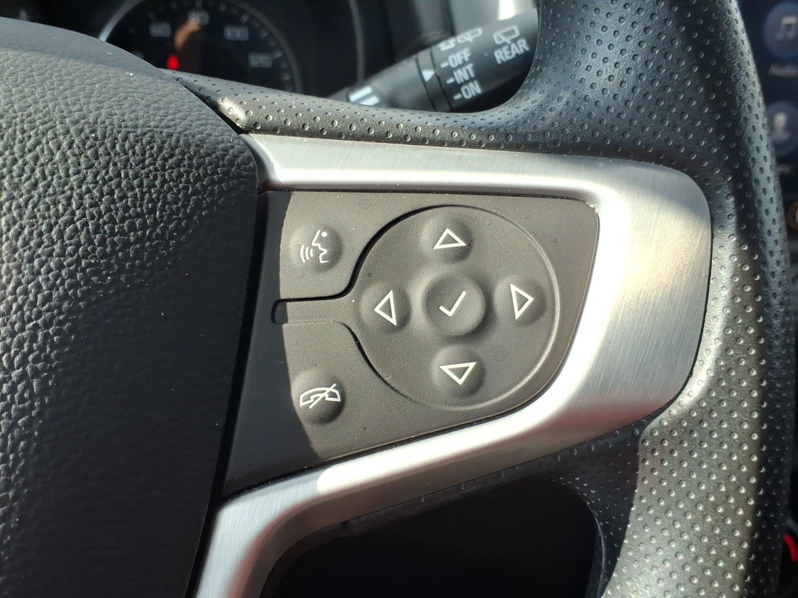 Used 2024 GMC Terrain SLE w/ Driver Convenience Package AWD/4WD image 20