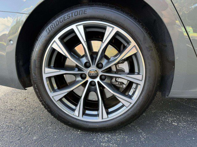 Certified 2026 Audi A6 Premium Plus w/ Premium Plus Package AWD/4WD image 32
