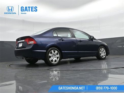 Used 2010 Honda Civic LX image 29