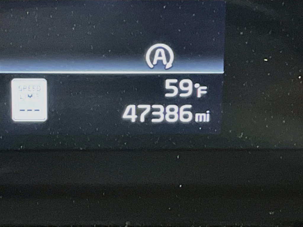 Used 2023 Kia Telluride S AWD/4WD image 12