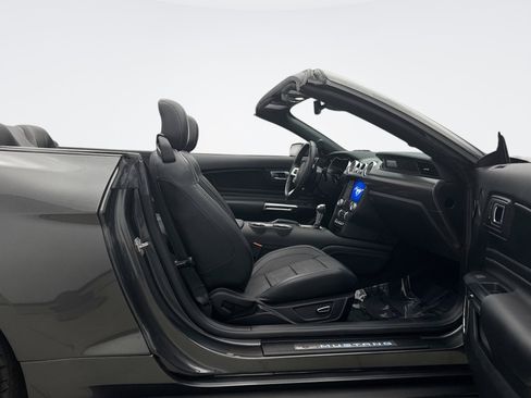 Used 2019 Ford Mustang GT Premium w/ GT Performance Package image 17