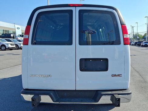 Used 2024 GMC Savana 2500 w/ Driver Convenience Package RWD image 5