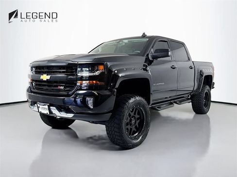 Used 2018 Chevrolet Silverado 1500 LT w/ All Star Edition AWD/4WD image 1