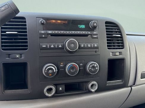 Used 2011 Chevrolet Silverado 1500 W/T RWD image 31