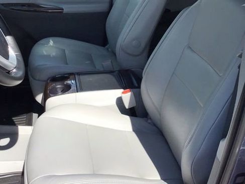 Used 2020 Toyota Sienna XLE image 21