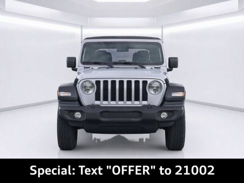Used 2018 Jeep Wrangler Unlimited Sport AWD/4WD image 5