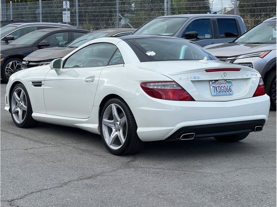 Used 2012 Mercedes-Benz SLK 350 image 6