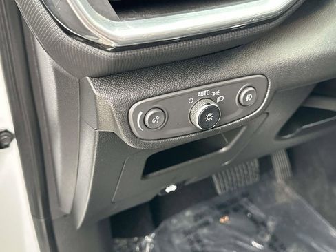 Used 2023 Chevrolet TrailBlazer LT image 20