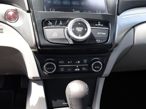 Used 2019 Acura ILX FWD image 28