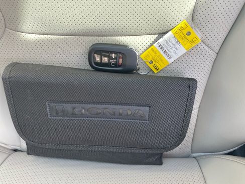 Certified 2024 Honda Accord EX-L image 37