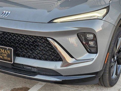 New 2025 Buick Envision Sport Touring image 6