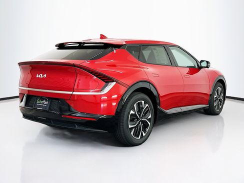 Used 2023 Kia EV6 Wind w/ Wind Technology Package AWD/4WD image 9