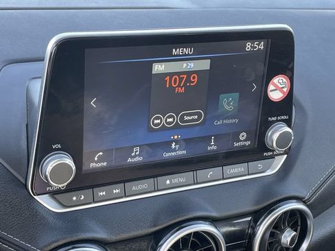 Used 2025 Nissan Sentra SV FWD image 16