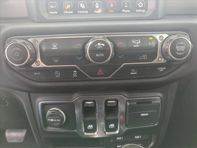 Used 2021 Jeep Wrangler Sport AWD/4WD image 30