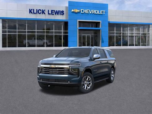 New 2026 Chevrolet Suburban Premier AWD/4WD image 8