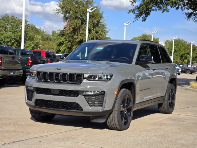 New 2027 Jeep Grand Cherokee Limited AWD/4WD image 2