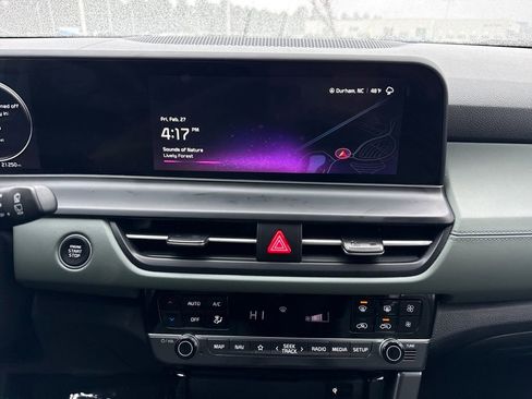 Used 2024 Kia Seltos SX image 17