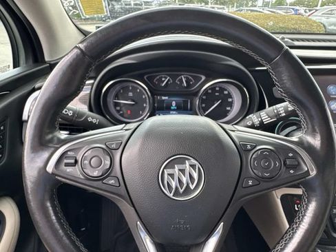 Used 2020 Buick Envision Essence FWD image 25