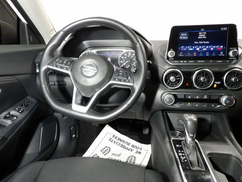 Used 2022 Nissan Sentra SV w/ Trunk Package FWD image 12