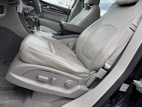 Used 2017 Buick Enclave Leather AWD/4WD image 9