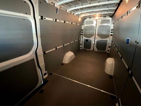 New 2025 Mercedes-Benz Sprinter 2500 image 13