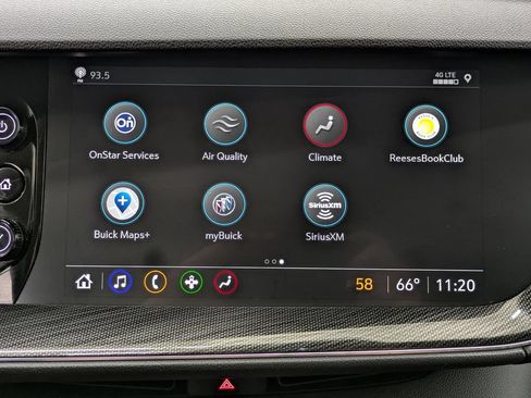 Used 2023 Buick Envision Preferred AWD/4WD image 37