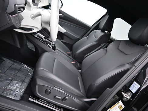 Used 2021 Volkswagen ID.4 1st Edition w/ ID.4 Protection Package image 10