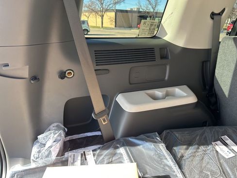 New 2026 Hyundai Santa Fe SE image 31