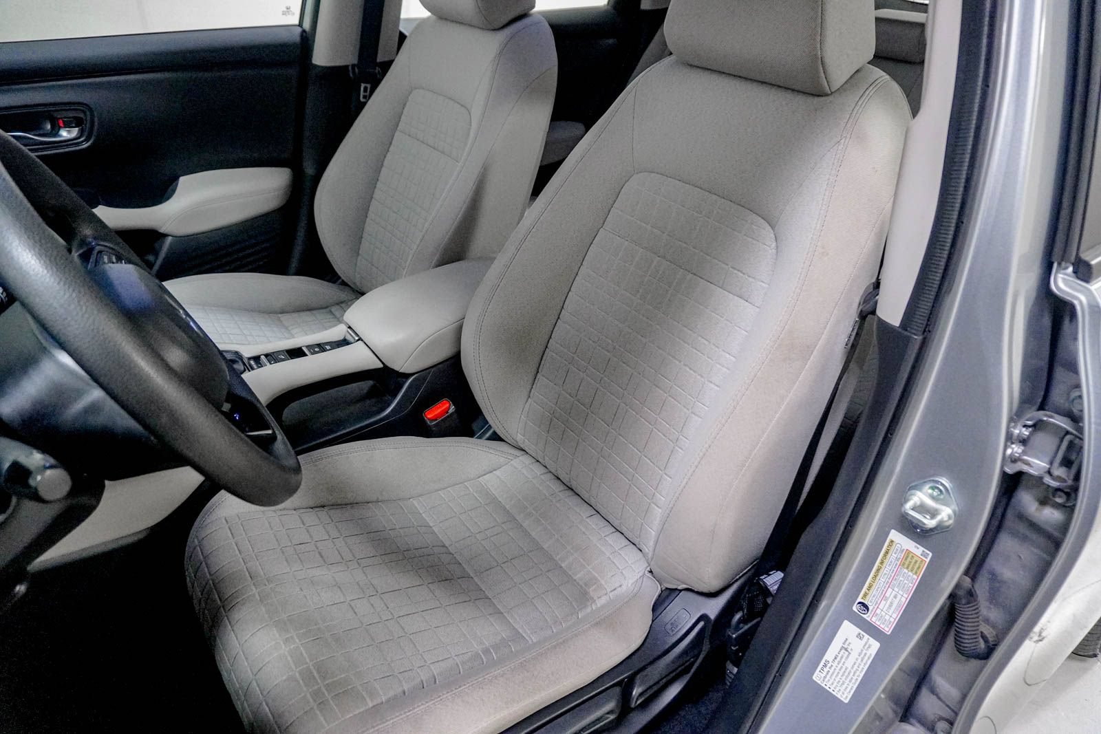 Used 2024 Honda HR-V LX image 16