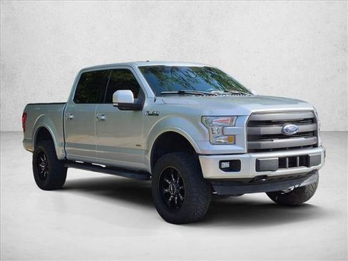 Used 2017 Ford F150 Lariat AWD/4WD image 3