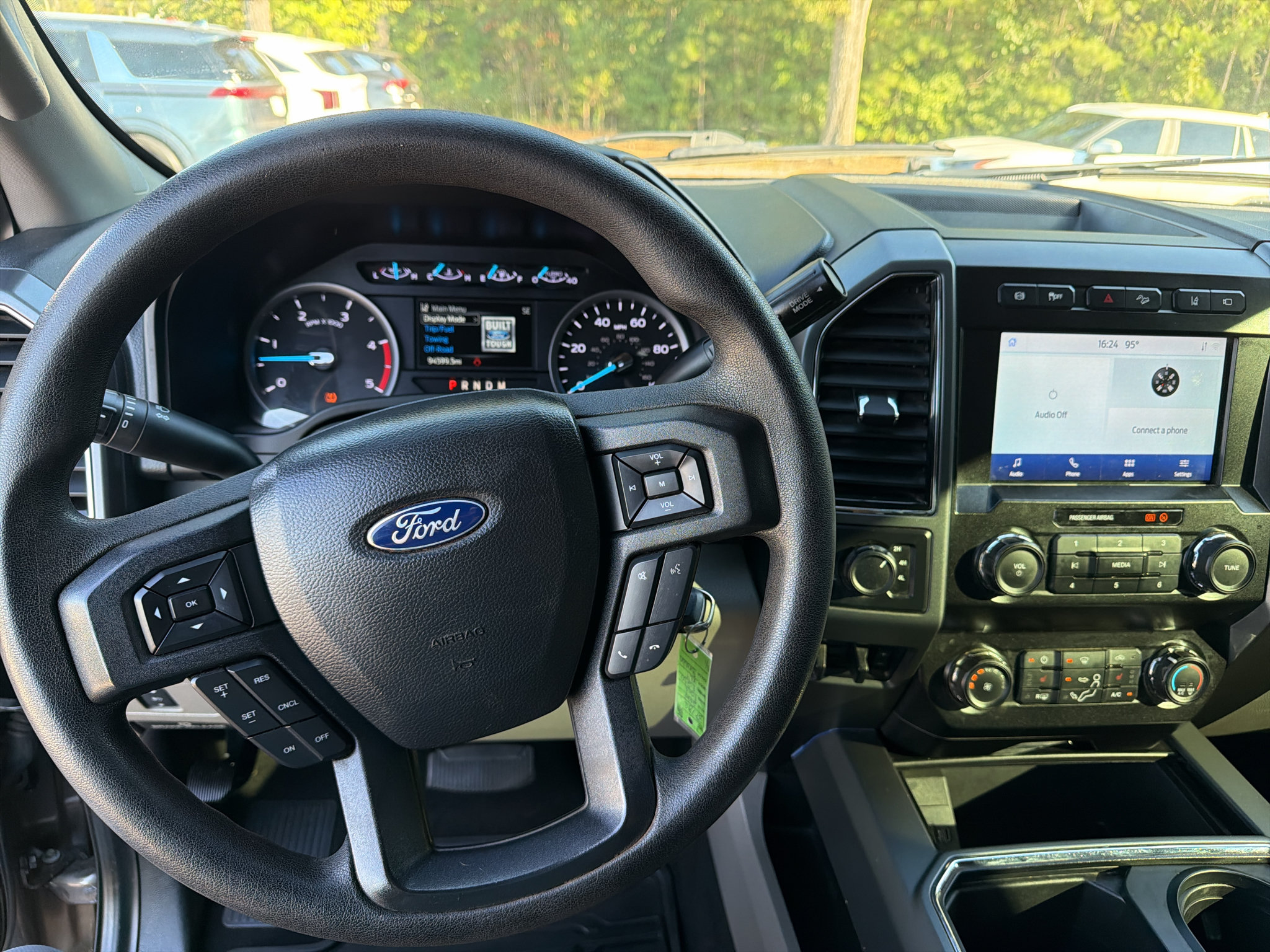 Used 2020 Ford F250 XLT w/ XLT Premium Package AWD/4WD image 14