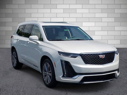New 2025 Cadillac XT6 Premium Luxury w/ Technology Package image 6