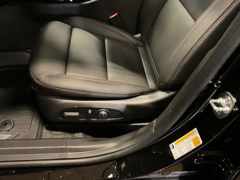 New 2026 Chevrolet Trax RS w/ Sunroof Package FWD image 16