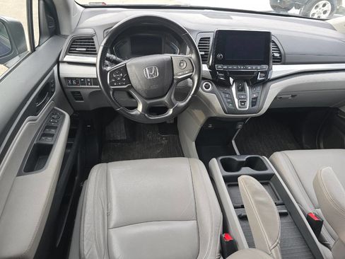 Used 2023 Honda Odyssey EX-L image 11