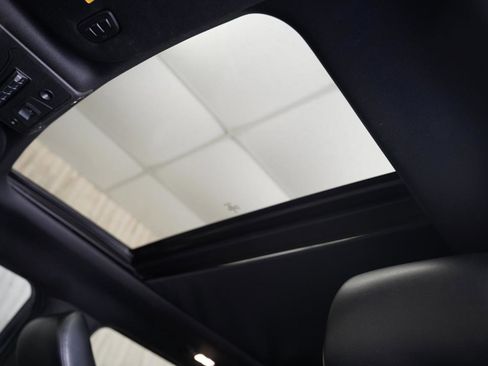 Used 2020 Ford F150 Raptor w/ Equipment Group 802A Luxury AWD/4WD image 24