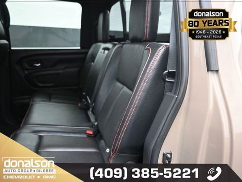 Used 2021 Nissan Titan PRO-4X w/ Pro-4x Convenience Package image 11
