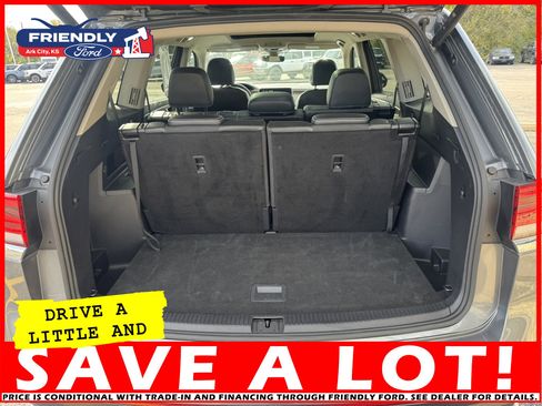 Used 2024 Volkswagen Atlas SE image 5