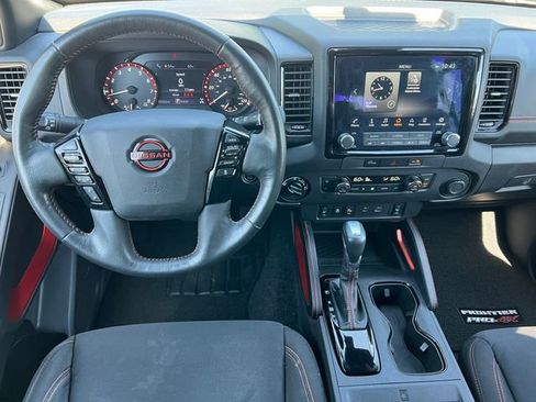 Used 2023 Nissan Frontier PRO-4X AWD/4WD image 3