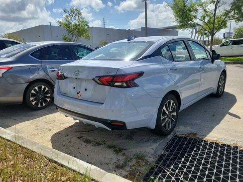 Certified 2024 Nissan Versa SV w/ Trunk Package image 3