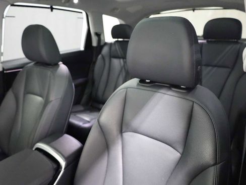 Used 2023 Audi Q7 Premium Plus w/ Premium Plus Package image 18