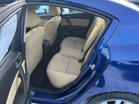 Used 2012 MAZDA MAZDA3 i Touring image 12