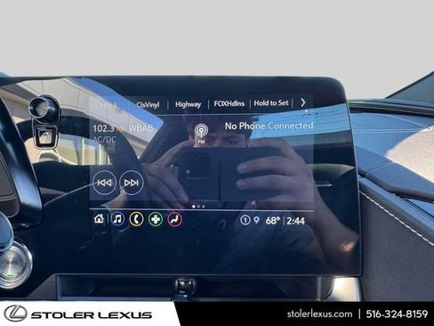 Used 2023 Chevrolet Corvette Stingray Convertible w/ Z51 Performance Package image 29