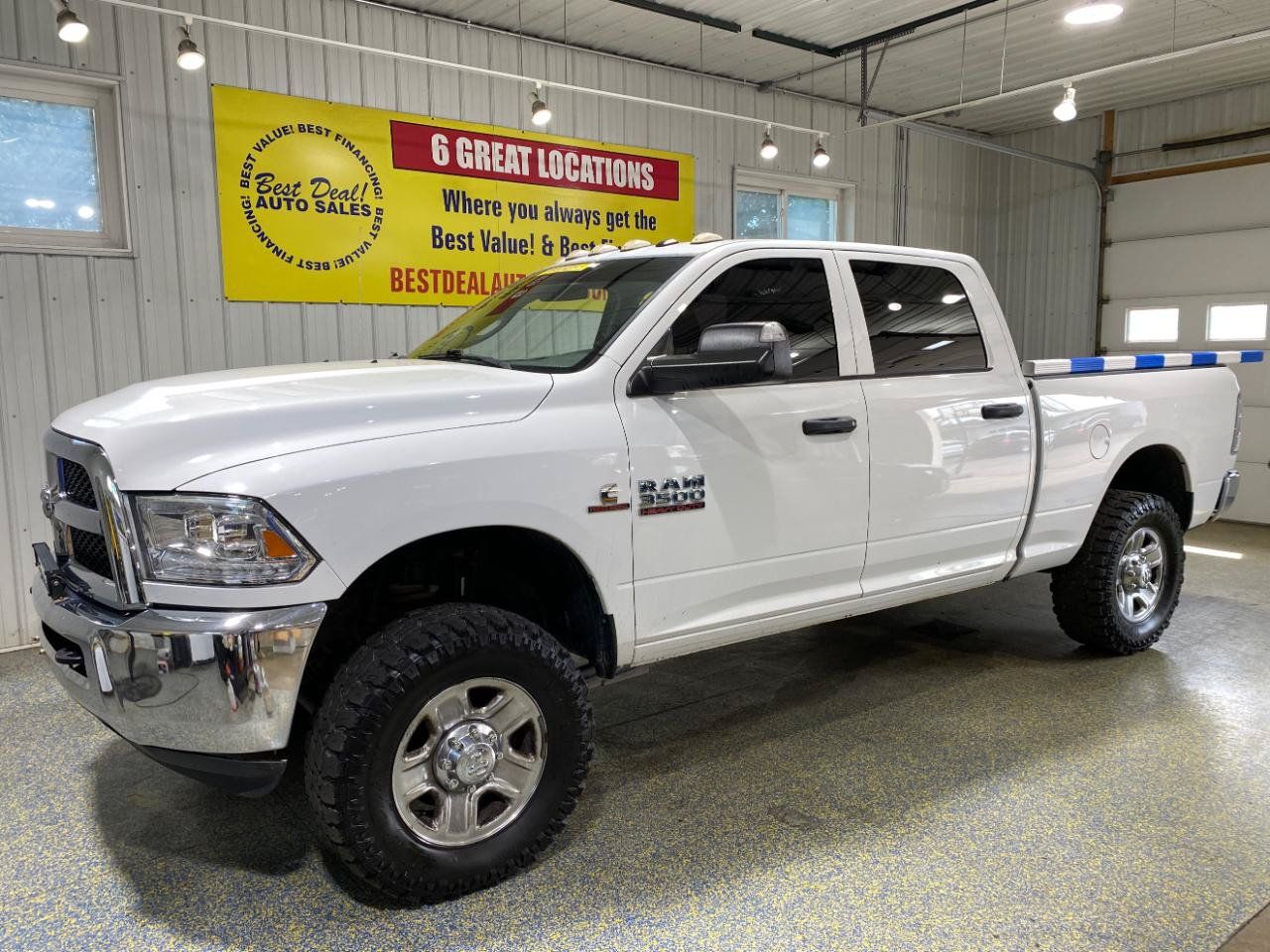 Used 2017 RAM 3500 Tradesman w/ Chrome Appearance Group AWD/4WD image 1