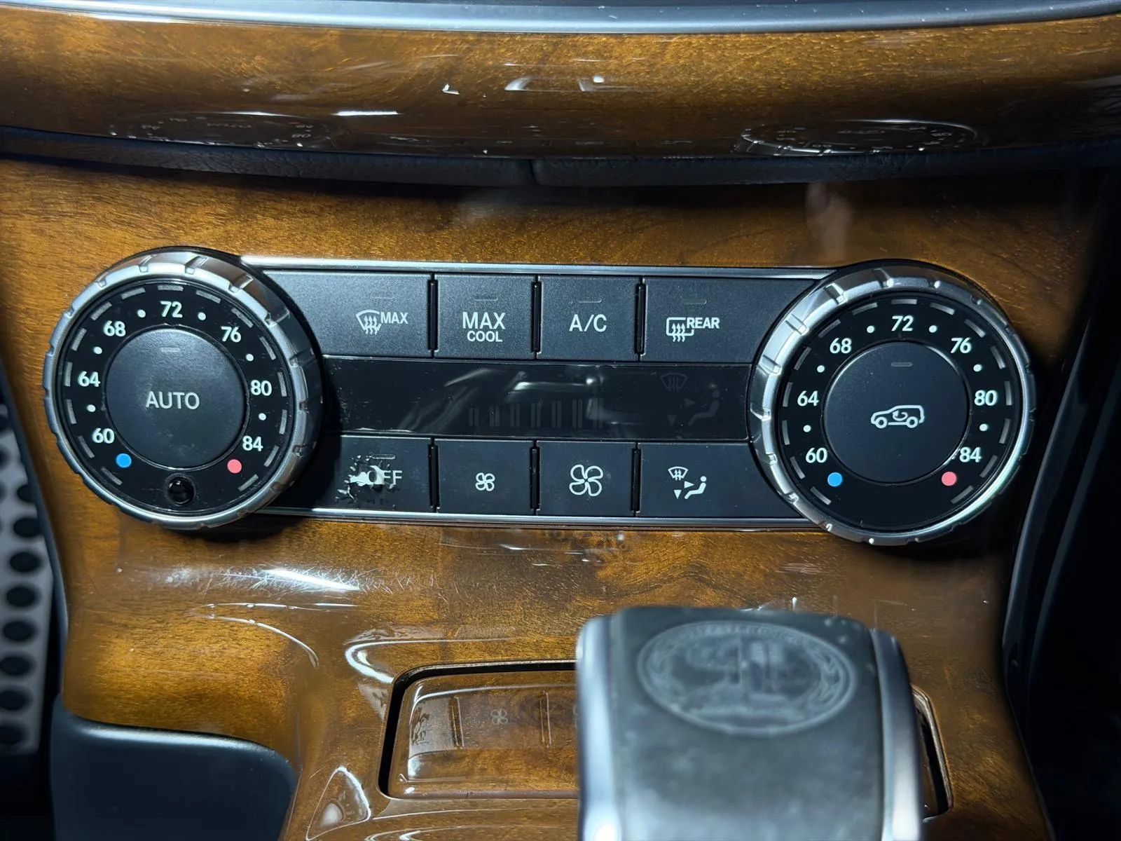 Used 2015 Mercedes-Benz G 63 AMG 4MATIC image 39