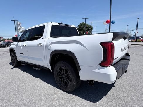 Used 2024 Toyota Tundra SR5 w/ SR5 Premium Package AWD/4WD image 7