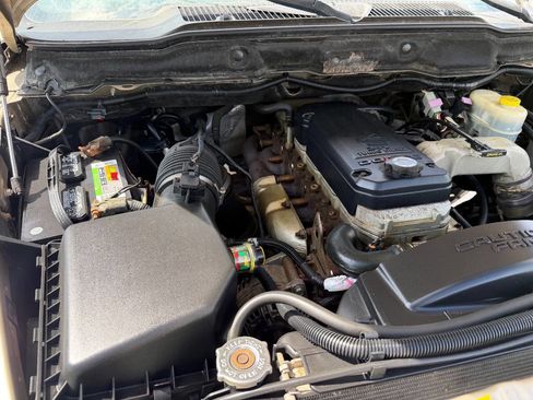 Used 2004 Dodge Ram 2500 Truck SLT w/ Trailer Tow Group image 11