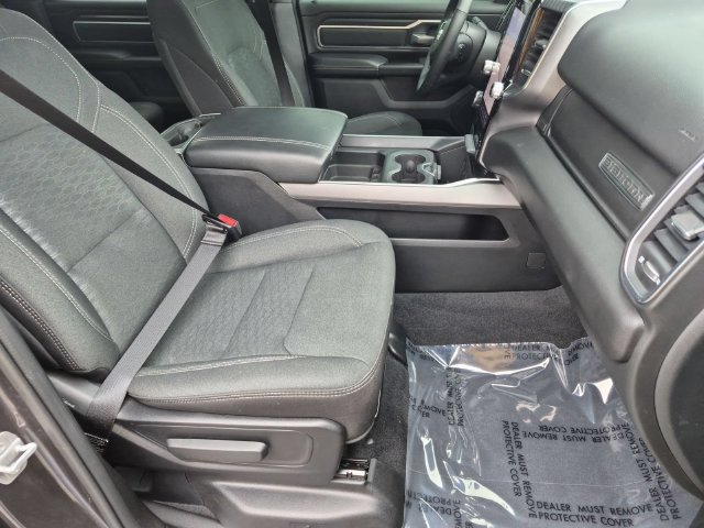 Used 2025 RAM 1500 Big Horn AWD/4WD image 31
