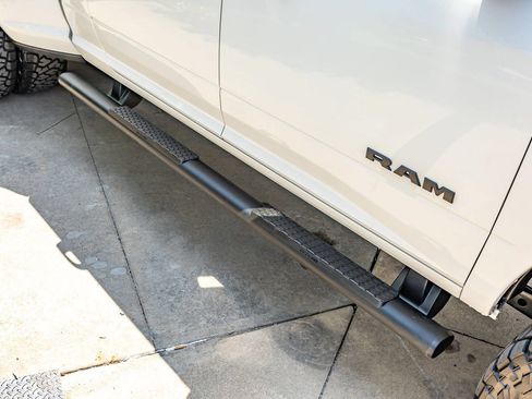 Used 2024 RAM 3500 Laramie w/ Night Edition AWD/4WD image 11