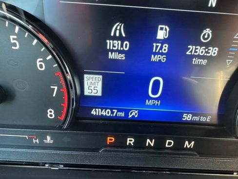 Used 2020 Ford Explorer XLT w/ Equipment Group 202A AWD/4WD image 28